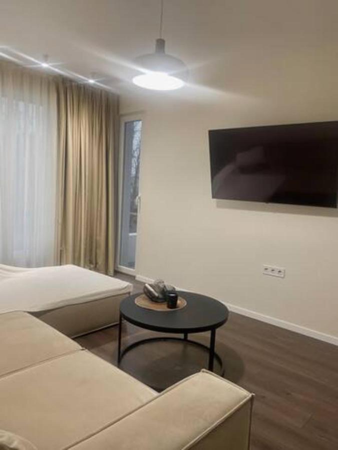 New Luxury Furnished Apartment - Beach, Varna Center & Fast Wi-Fi Exteriör bild