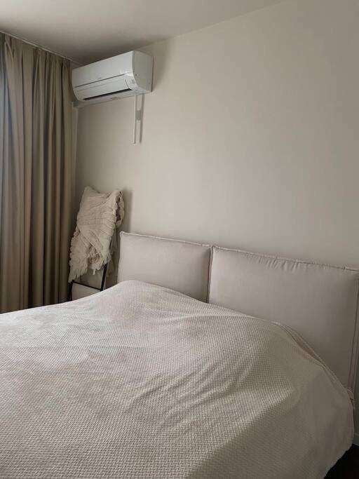 New Luxury Furnished Apartment - Beach, Varna Center & Fast Wi-Fi Exteriör bild